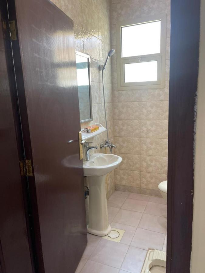 ריאד Spacious Apartments At Basla St 3 Mins From King Fahd Stadium מראה חיצוני תמונה
