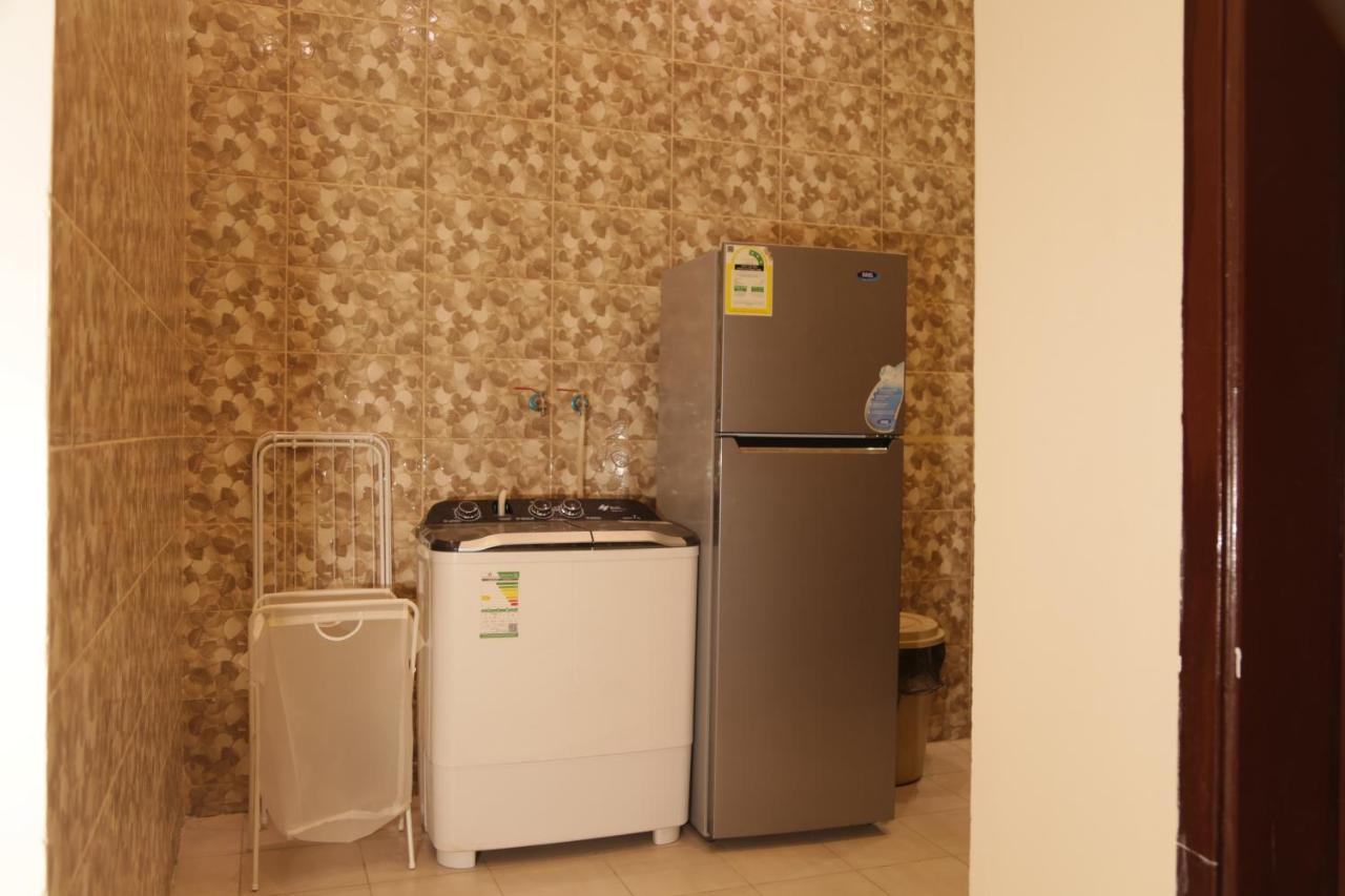 ריאד Spacious Apartments At Basla St 3 Mins From King Fahd Stadium מראה חיצוני תמונה